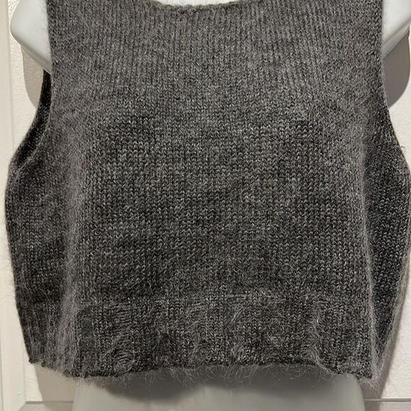 Grey Mohair Blend Boxy Cropped Italian Made Pullover Vest Size M - Picture 4 of 9